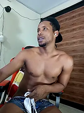 Snapshot of AlejoKhalifa_ chatting on September 30, 5:27 pm AlejoKhalifa  online show from September 30, 5:27 pm