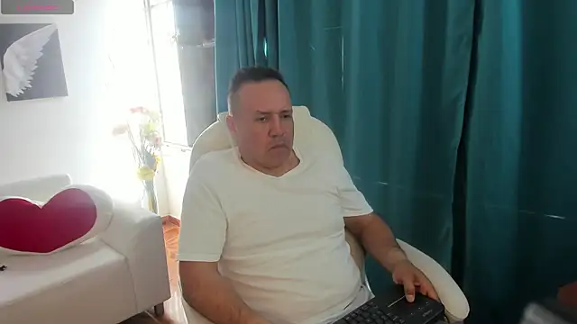 FERDIGNAN0329 online show from November 17, 6:44 pm