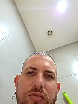 Marlonjv33 online show from January 13, 8:13 pm