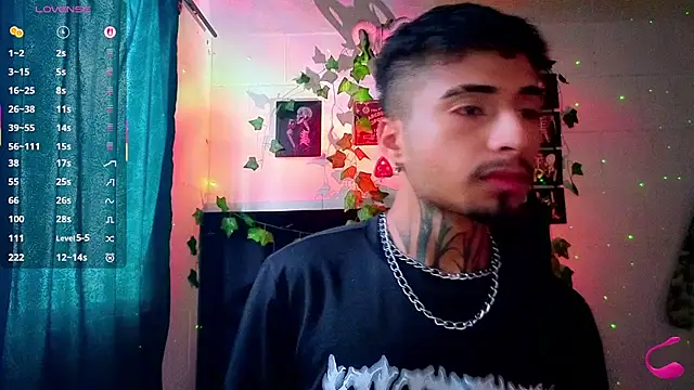 JuanCamiilo 66 online show from May 28, 9:46 pm