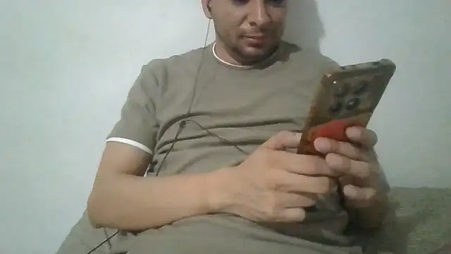angeljz4 online show from June 1, 4:57 am