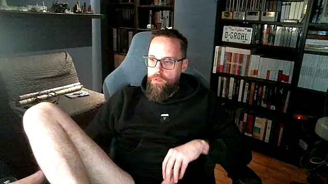 MeSteff online show from April 22, 7:29 pm