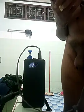 Littlecock1992 online show from March 11, 9:15 pm