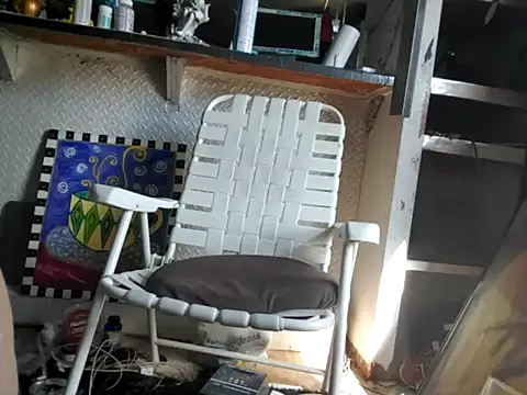 Snapshot of WillCum4Unow chatting on October 27, 3:58 pm WillCum4Unow online show from October 27, 3:58 pm