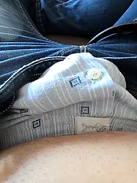 RIP Curl online show from April 4, 5:10 pm