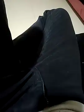 HeftyTheory7 online show from December 21, 10:12 am