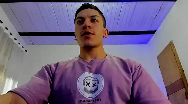 aquiles 51 online show from March 9, 11:03 pm