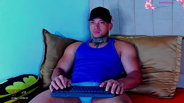 Stiven collins online show from May 27, 3:14 am