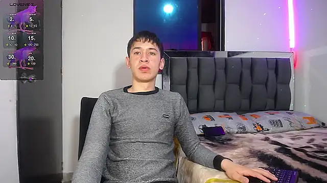 Snapshot of Mr_daren_ chatting on March 3, 5:02 pm Mr daren  online show from March 3, 5:02 pm