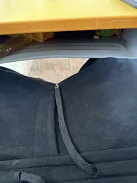 Black-mamba-madingo online show from October 18, 10:20 am