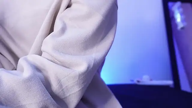 harrytwink18 online show from December 31, 12:15 pm