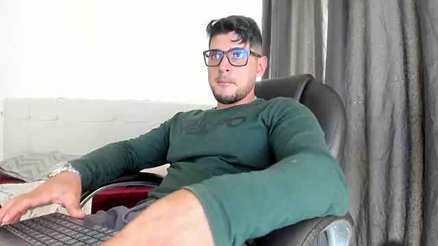 Teilor Creed online show from March 30, 8:43 pm