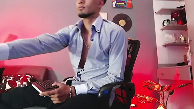 MagnusFrost online show from January 16, 4:07 am