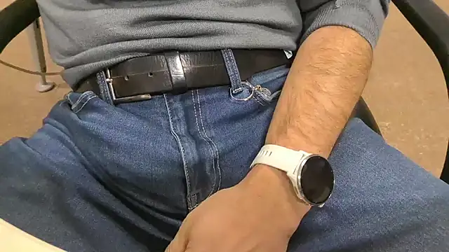 alessandroman2114 online show from January 8, 5:29 pm