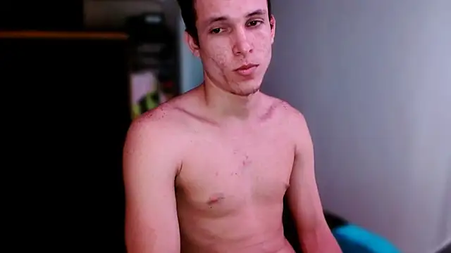 deividcloud36 online show from November 10, 10:15 pm