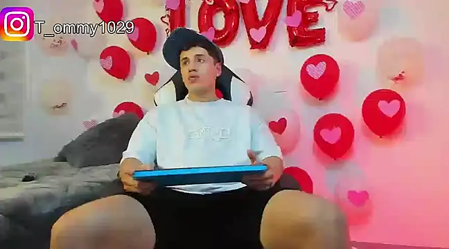 Tommy Jos online show from February 16, 1:27 am