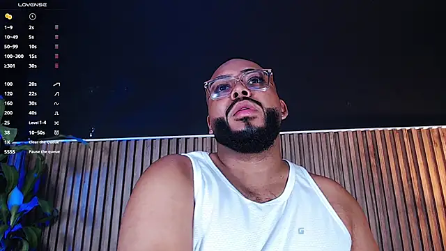 Snapshot of DilanJonnes_ chatting on March 9, 11:56 pm DilanJonnes  online show from March 9, 11:56 pm