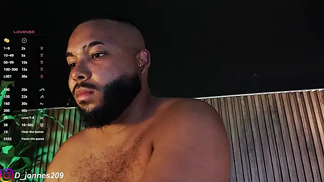 Snapshot of DilanJonnes_ chatting on September 29, 11:00 pm DilanJonnes  online show from September 29, 11:00 pm