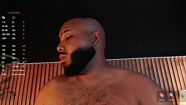 Snapshot of DilanJonnes_ chatting on October 15, 10:06 pm DilanJonnes  online show from October 15, 10:06 pm