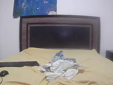 AlbertBigCock online show from April 14, 1:17 am