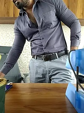 indianguy89 online show from March 2, 7:15 am