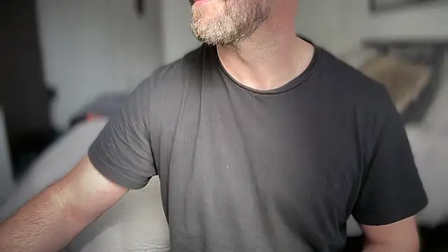 Mr Beef online show from March 13, 11:18 am