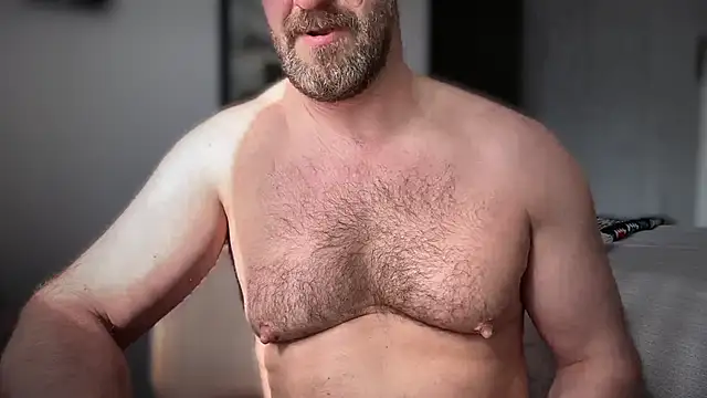 Mr Beef online show from March 23, 11:49 am