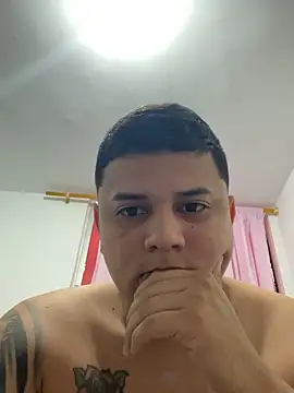 Jefrey0298 online show from April 3, 9:44 pm