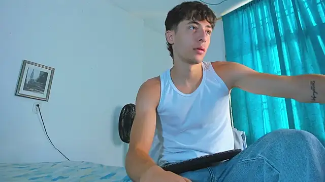 AlessandroDybala online show from February 28, 12:26 pm