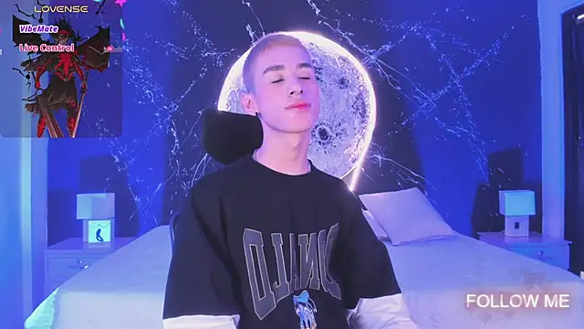 Snapshot of JasperCooper_ chatting on February 27, 12:34 pm JasperCooper  online show from February 27, 12:34 pm