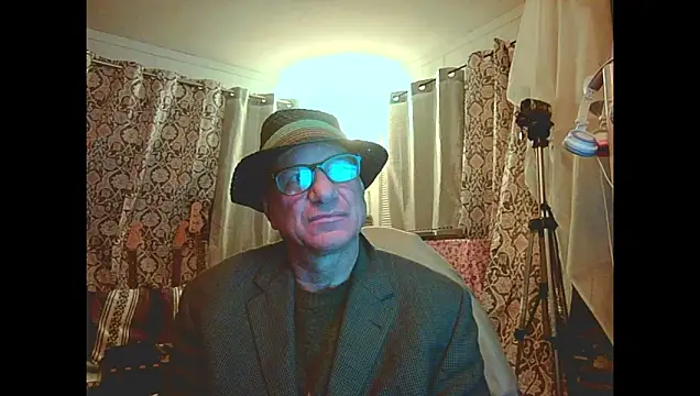 coryassman online show from February 25, 12:28 pm