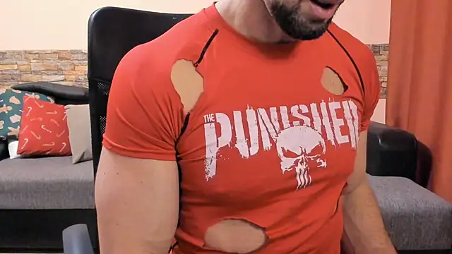 HotHunkTrainer online show from February 21, 9:21 am