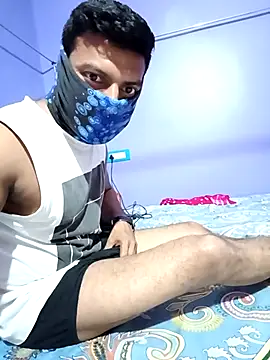 model yesx online show from February 23, 5:04 pm