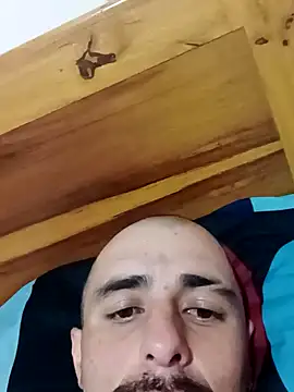 Snapshot of fire_menxxx001 chatting on December 15, 1:11 pm fire menxxx001 online show from December 15, 1:11 pm