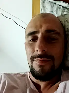 Snapshot of fire_menxxx001 chatting on December 12, 4:21 pm fire menxxx001 online show from December 12, 4:21 pm