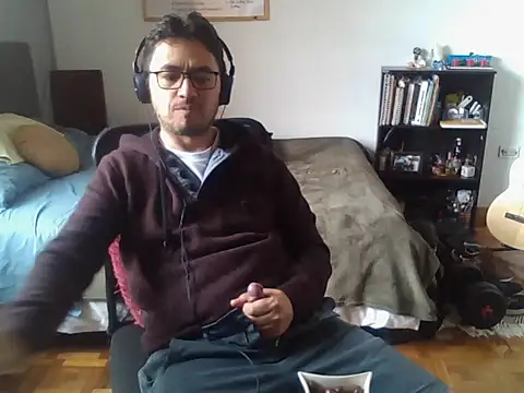 Diptongo online show from October 26, 5:37 pm