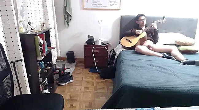 Diptongo online show from March 17, 1:14 am