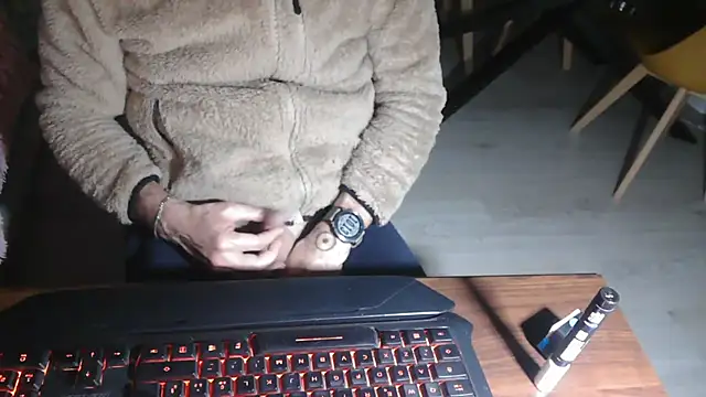 Adri gard online show from March 1, 9:14 pm