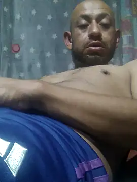 pineda1689 online show from December 1, 7:22 am