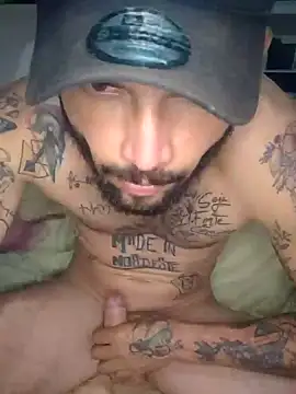 Leonpicudo online show from January 19, 1:53 am