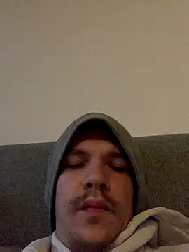 Snapshot of YoungDick25 chatting on September 15, 5:53 am YoungDick25 online show from September 15, 5:53 am