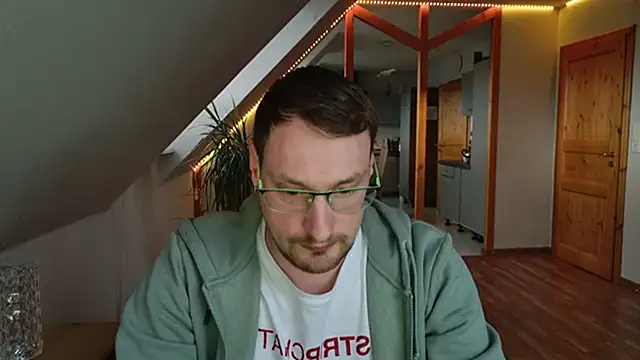 Relsxboy online show from March 13, 5:07 pm