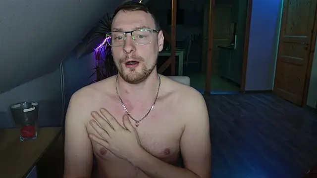 Relsxboy online show from February 13, 5:11 pm