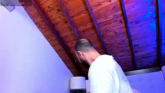 Tom Bailey online show from February 1, 12:48 pm