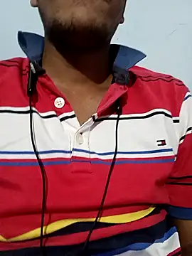 Snapshot of hotvarunrita chatting on October 25, 9:11 am hotvarunrita online show from October 25, 9:11 am