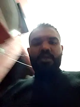 Snapshot of ListedLoin chatting on January 15, 4:54 pm ListedLoin online show from January 15, 4:54 pm