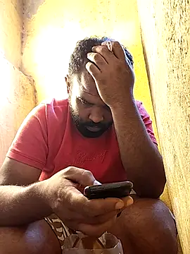 ListedLoin online show from November 13, 12:43 pm