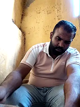 Snapshot of ListedLoin chatting on October 30, 1:34 pm ListedLoin online show from October 30, 1:34 pm