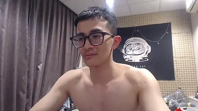 Stevenjt online show from March 28, 11:32 am