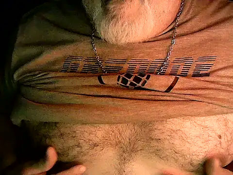 Snapshot of cashot58 chatting on October 17, 1:31 am cashot58 online show from October 17, 1:31 am